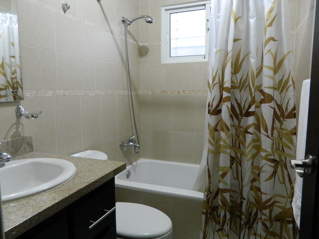 شقة Residencial Vista Del Bosque سانتياغو دي لوس كاباليروس المظهر الخارجي الصورة
