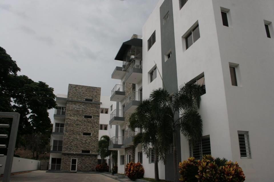 شقة Residencial Vista Del Bosque سانتياغو دي لوس كاباليروس المظهر الخارجي الصورة